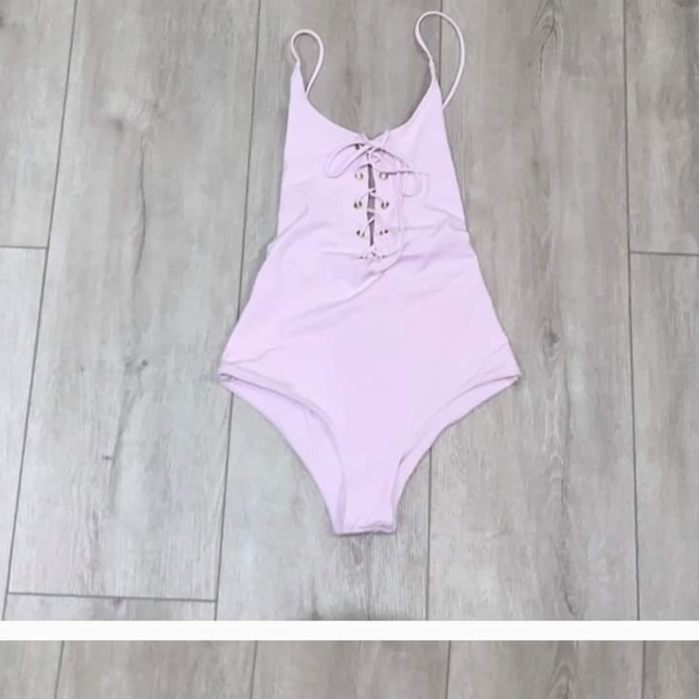 Tavik swim wear